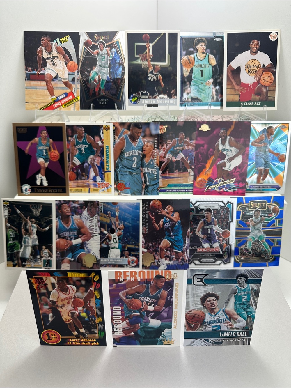 Alonzo Mourning & Larry Johnson rookies Hornets legends lot of 20 w/ LaMelo Ball
